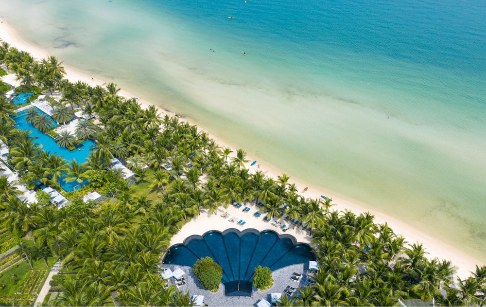 Travelers enjoy lower costs and fewer crowds but may face unpredictable weather during the rainy season